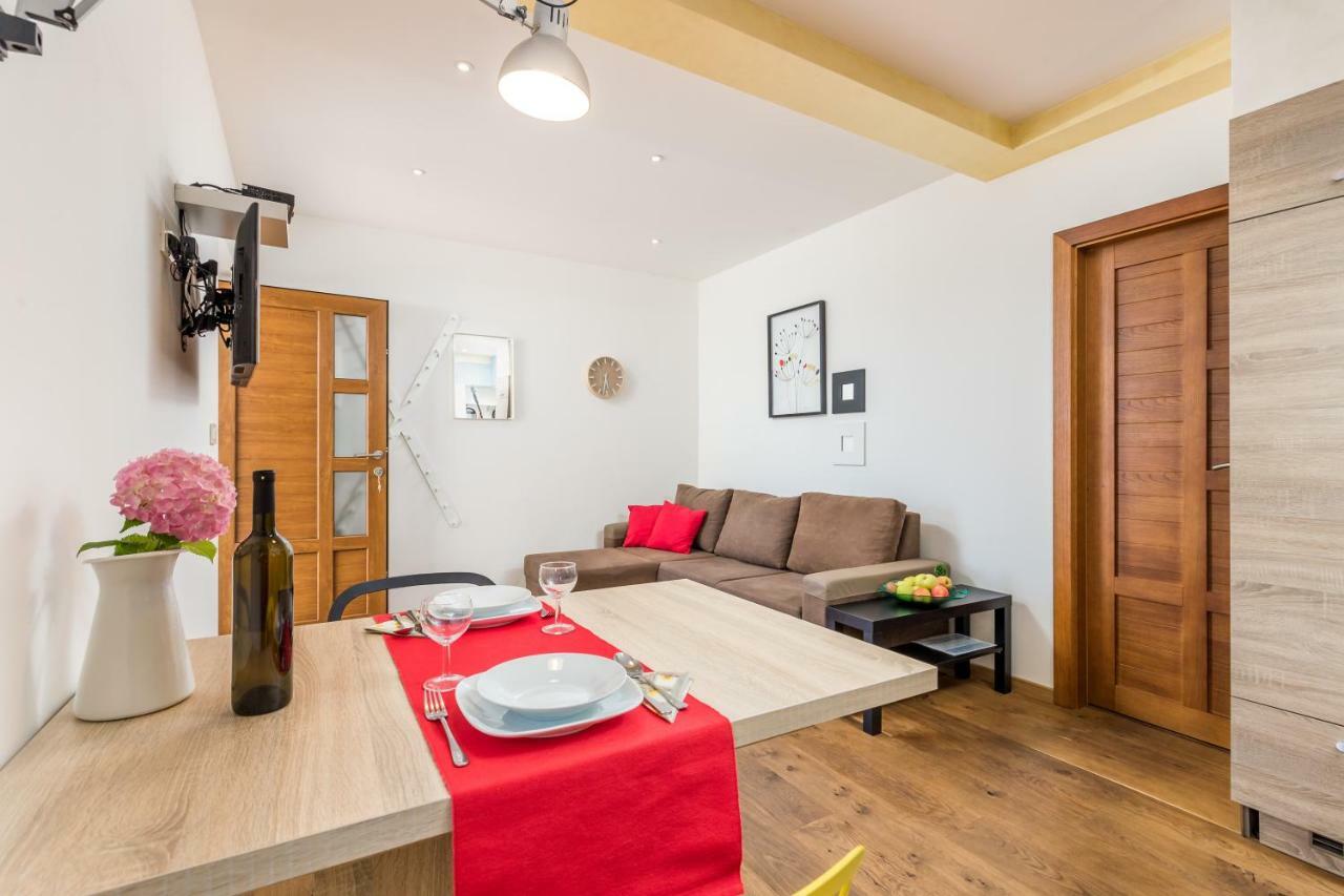 Sestrunj Apartments Linda מראה חיצוני תמונה